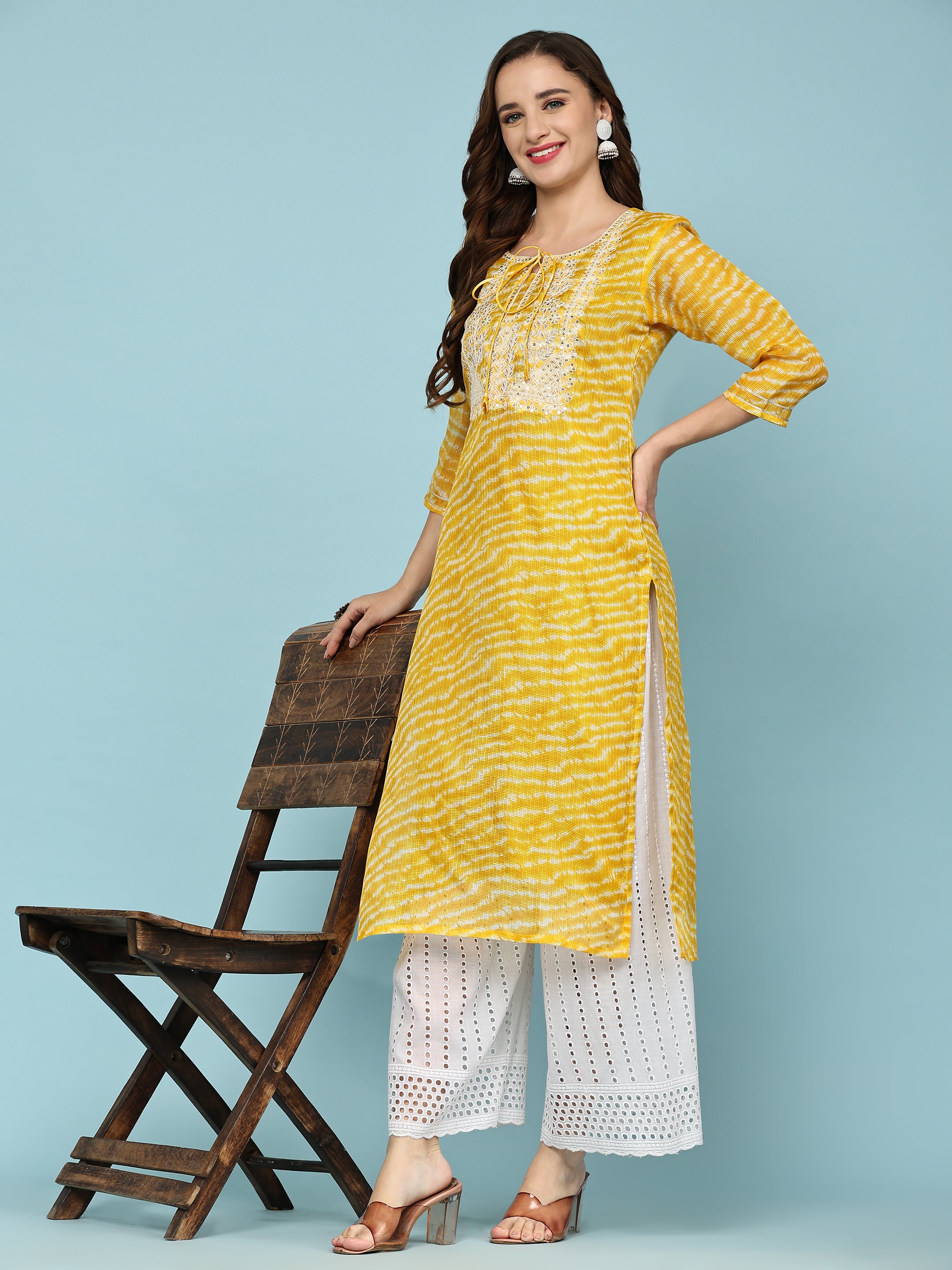 Buy online Green Leheriya A-line Kurti from Kurta Kurtis for Women by  Readiprint Fashions for ₹679 at 70% off | 2024 Limeroad.com